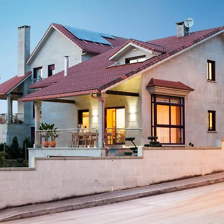 Abuin בית נופש *